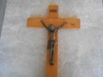 Houten muurkruis Lengte 50 cm, Antiek en Kunst, Antiek | Religie, Ophalen