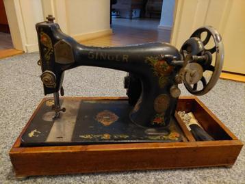 naaimachine beschikbaar voor biedingen
