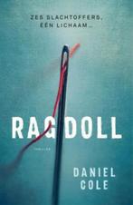 Daniel Cole - Ragdoll, Boeken, Ophalen of Verzenden, Gelezen, Nederland