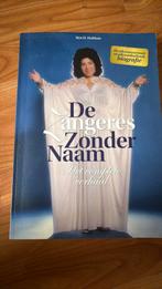 Zangers zonder naam biografie, Boeken, Ophalen of Verzenden, Nieuw, Mode algemeen