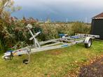 Te koop Kalf 1300 62 Boottrailer, Watersport en Boten, Boottrailers, Ophalen, Minder dan 1500 kg, Verstelbare verlichting, Sloepentrailer