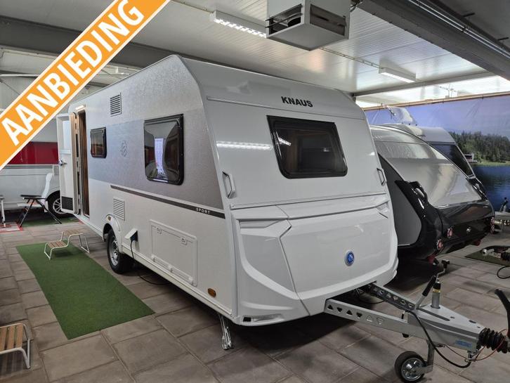 Knaus Sport 500 QDK met 3 stapelbedden!, Caravans en Kamperen, Caravans, Bedrijf, tot en met 6, 1000 - 1250 kg, Treinzit, Knaus