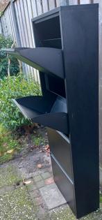 Schoenenkast zwart metaal 4 vaks, Huis en Inrichting, Ophalen, Gebruikt, Industrieel