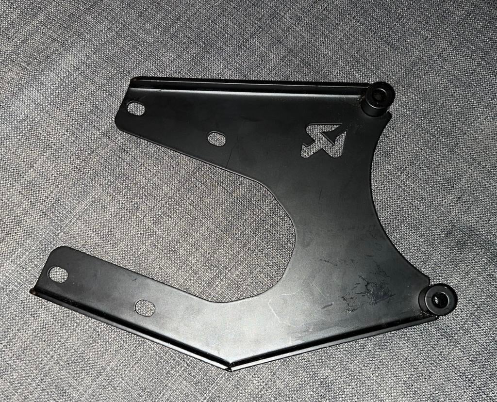 Akrapovic uitlaat ophang nieuw, Ophalen, Nieuw