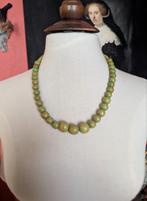 Groene houten kralen ketting, Overige materialen, Verstelbaar, Ophalen of Verzenden, Zo goed als nieuw