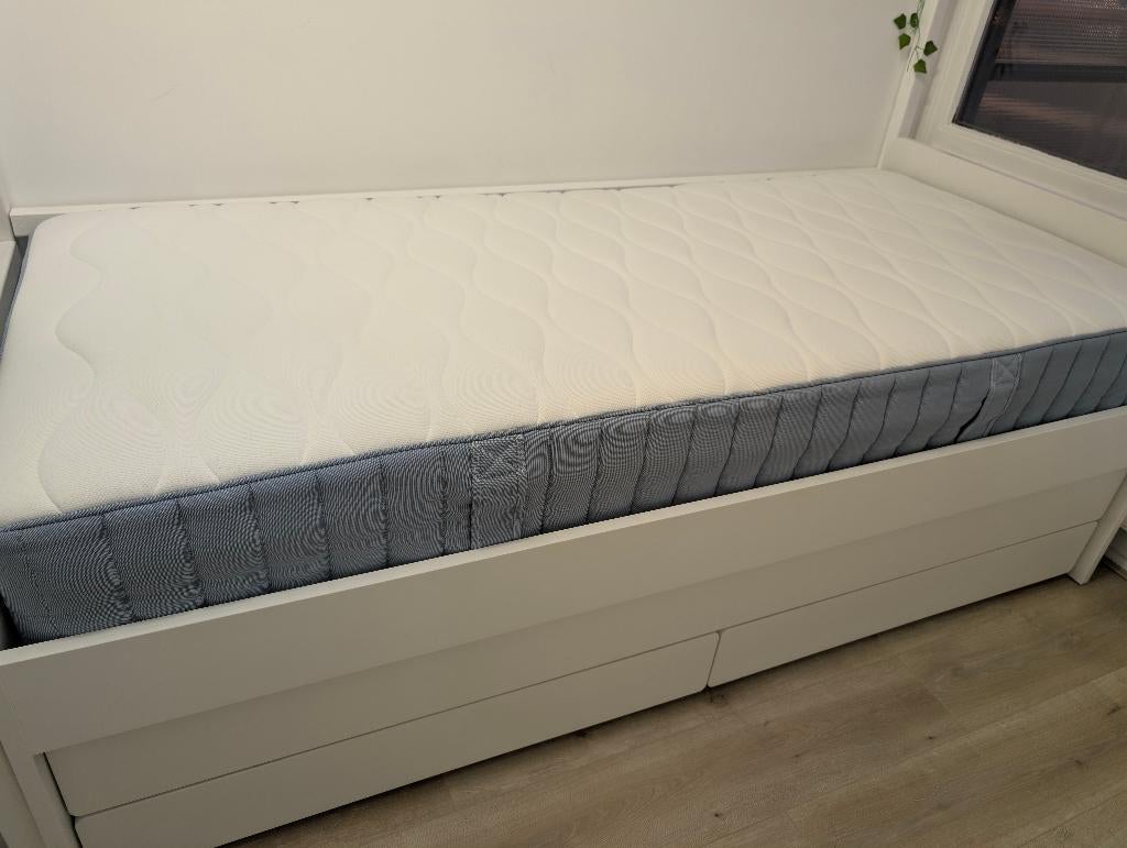 Bed Frame with Underbed,2 Mattresses & Storage Complete Set!, Huis en Inrichting, Slaapkamer | Bedden, Ophalen, Wit, Tweepersoons