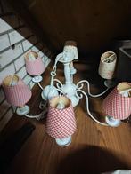 Kroonluchter met 6 stoffen kapjes - kinderkamer, Huis en Inrichting, Lampen | Kroonluchters, Ophalen, Gebruikt, Metaal, Landelijk