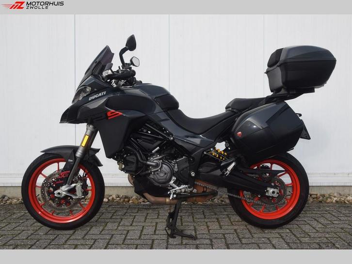Ducati Multistrada V2S (bj 2022) 3 Koffers, Motoren, Motoren | Ducati, Bedrijf, Overig, meer dan 35 kW, 2 cilinders, Motorrijbewijs A