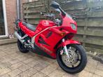 Honda VFR 750 F 1994 Special In zeer goede staat, Motoren, Motoren | Honda, 750 cc, Handvatverwarming, 4 cilinders, Motorrijbewijs A