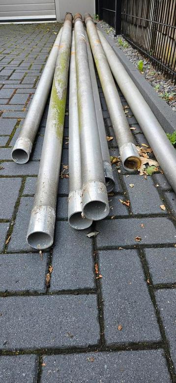 MASTEN / LANTARENPALEN  7 STUKS 4.80M HOOG beschikbaar voor biedingen