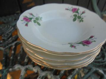 6 schaaltjes / kommetjes met wilde roze struik roos beschikbaar voor biedingen