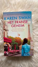 Karen Swan - Het Franse Geheim | z.g.a.n., Ophalen of Verzenden, Zo goed als nieuw