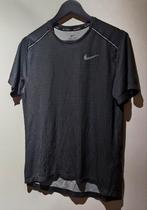 Nike Sport Shirt - Maat M, Fitness, Maat 48/50 (M), Zwart, Nike