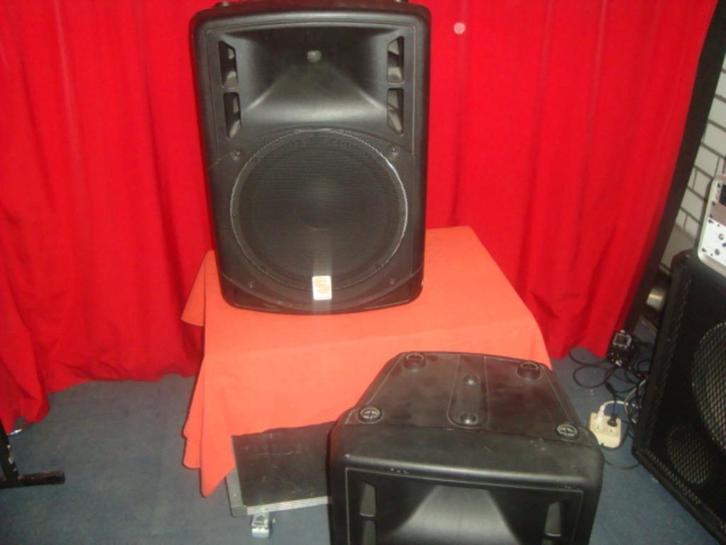 Zo Goed Als Nieuw: König Onstage PA-SMP1502 passieve speaker, Audio, Tv en Foto, Luidsprekers, Zo goed als nieuw, Front, Rear of Stereo speakers