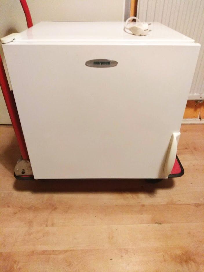 Diepvrieskast / Diepvries Marynen kubusmodel, Witgoed en Apparatuur, Vriezers en Diepvrieskisten, Gebruikt, Minder dan 60 cm, Ophalen