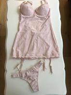 Lichtroze onderjurk met cups en jarretelles 80A / S, H&M, Ophalen of Verzenden, Roze, Setje