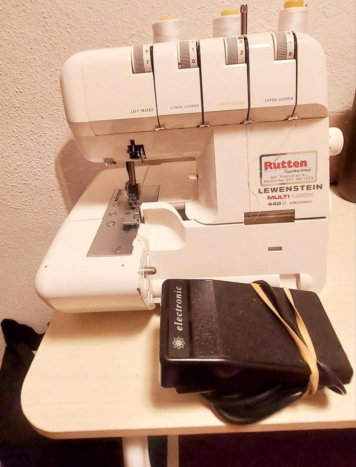 Lewenstein Mulltilock 440D Lock 4 draads, Hobby en Vrije tijd, Naaimachines en Toebehoren, Zo goed als nieuw, Lockmachine, Overige merken