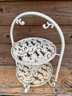 Vintage metalen etagère, Tuin en Terras, Ophalen of Verzenden, Zo goed als nieuw