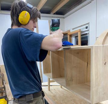 Meubelmaker uit Friesland beschikbaar voor biedingen