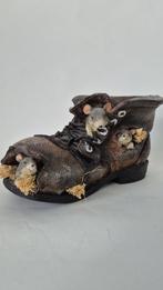 Brocante bloempot Resin, Oude schoen met muizen. 7C15, Ophalen of Verzenden, Halfschaduw, Minder dan 100 cm
