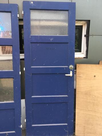 paneeldeuren beschikbaar voor biedingen