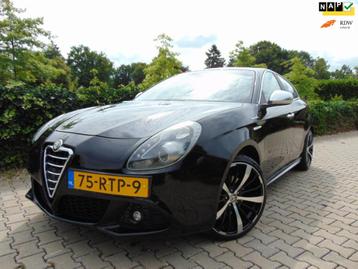 Alfa Romeo Giulietta 1.4 Turbo Distinctive , Sportiva , Clim beschikbaar voor biedingen