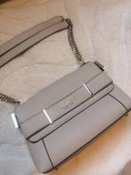 Guess tas, Sieraden, Tassen en Uiterlijk, Tassen | Damestassen, Ophalen of Verzenden, Zo goed als nieuw, Zwart
