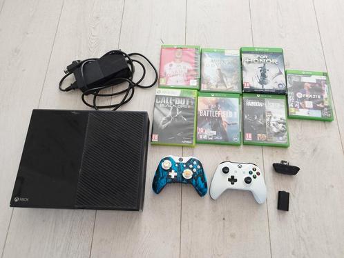 Xbox One 500gb / 2 controllers / Scuff/ 7 Games, Spelcomputers en Games, Spelcomputers | Xbox One, Gebruikt, Xbox One, 500 GB