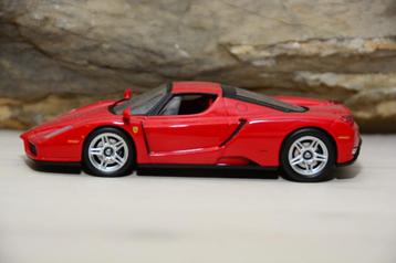 1/43 Ferrari Enzo, rood beschikbaar voor biedingen