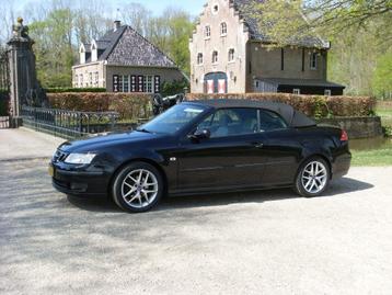Saab 9-3  Cabrio  2.0 Vector 2006  Zwart / Hirsch tuning beschikbaar voor biedingen
