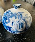 2 gave oude vaasjes Abbey 1790 Engeland, Antiek en Kunst, Antiek | Porselein, Ophalen of Verzenden