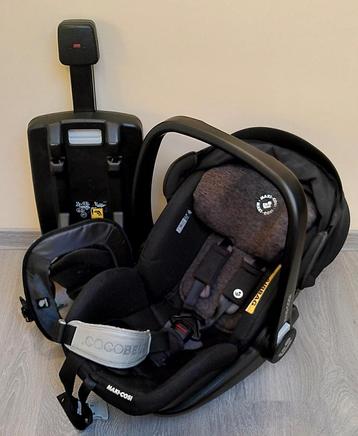 Maxi cosi i-size + base Isofix + belt + spiegel  beschikbaar voor biedingen