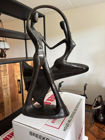 Kunst/beeld/kunst  60 cm hoog dansend stel heel mooi  beschikbaar voor biedingen