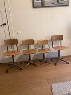 Schoolstoelen, Huis en Inrichting, Ophalen, Zo goed als nieuw, Bruin