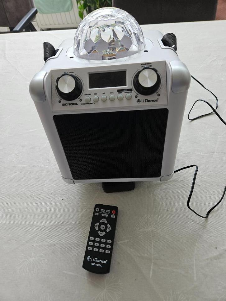 IDANCE AUDIO Sing Cube BC100L Draadloos bluetooth met micro., Audio, Tv en Foto, Karaoke-apparatuur, Zo goed als nieuw, Complete set
