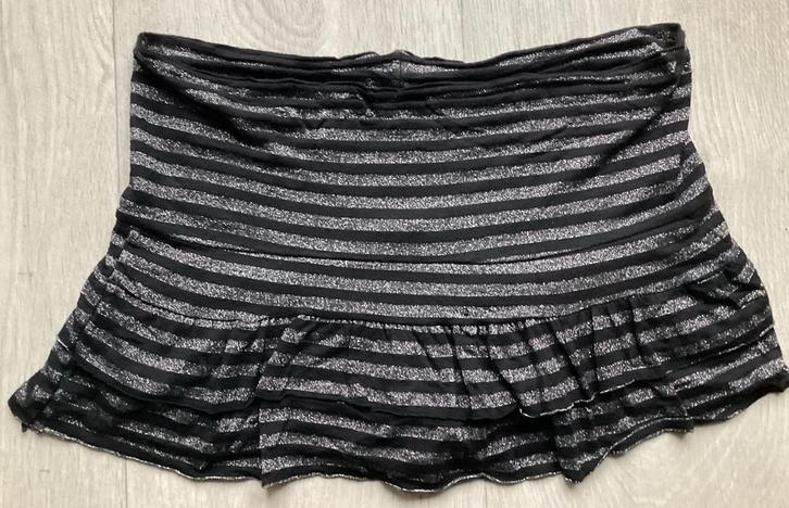 Kort Rokje maat L Coolcat zwart/ zilver gestreept, Kleding | Dames, Rokken, Zo goed als nieuw, Maat 42/44 (L), Zwart, Boven de knie