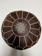 Nieuwe Marokkaanse handgemaakte leren poef gevuld, Huis en Inrichting, Minder dan 50 cm, Rond, Nieuw, Ophalen of Verzenden