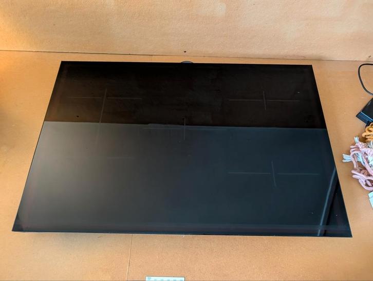 Pelgrim inductiekookplaat uit 2025, Witgoed en Apparatuur, Kookplaten, Zo goed als nieuw, Inbouw, Inductie, 4 kookzones, Ophalen