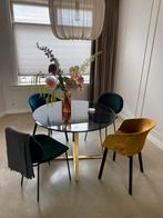 Tafel met 4 stoelen, Ophalen, Zo goed als nieuw