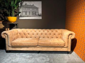 Chesterfield Bank 2.40m Breed izgs beschikbaar voor biedingen