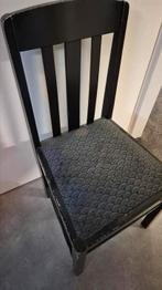 2 vintage houten stoelen gratis, Huis en Inrichting, Stoelen, Ophalen, Gebruikt, Overige kleuren, Hout