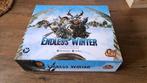 Endless Winter NL Editie, Hobby en Vrije tijd, Gezelschapsspellen | Bordspellen, Een of twee spelers, Ophalen of Verzenden, Zo goed als nieuw