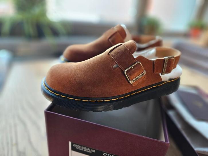Dr. Martens Jorge Shearling Pecan Brown - Maat 43 Nieuw, Kleding | Heren, Schoenen, Nieuw, Bruin, Ophalen of Verzenden
