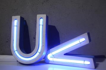 Vintage set ECHTE NEON doosletters van staal, werkend - 90's beschikbaar voor biedingen