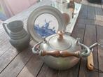 Theepot,kannetje en bordje, Antiek en Kunst, Antiek | Schalen, Ophalen of Verzenden