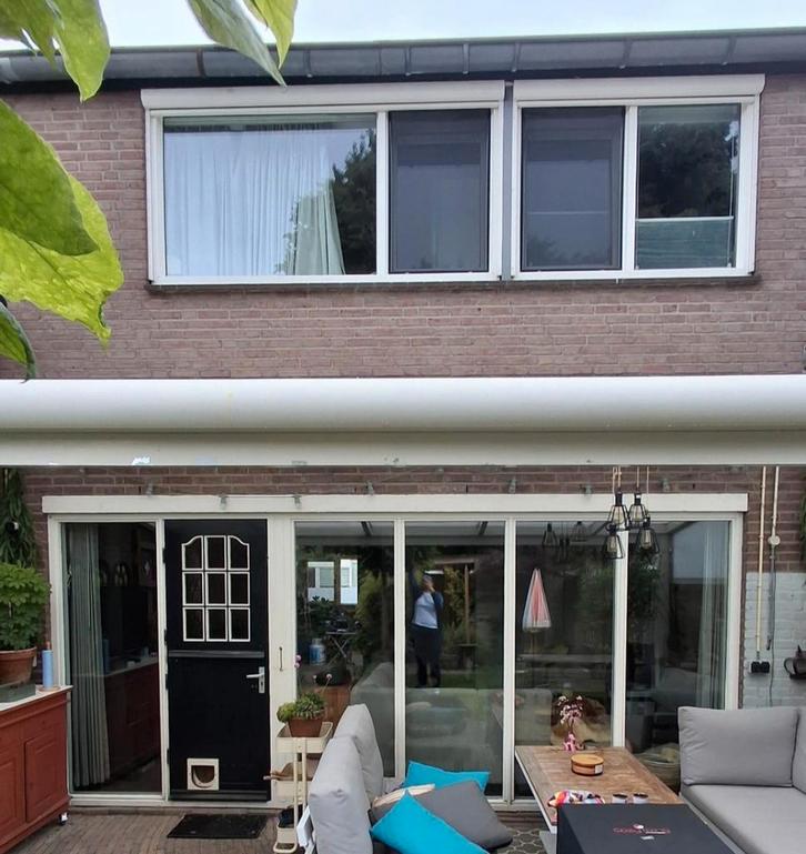 Aluminium overkapping ca. 550 cm + elektrisch zonnescherm, Tuin en Terras, Overkappingen, Gebruikt, Veranda, Ophalen