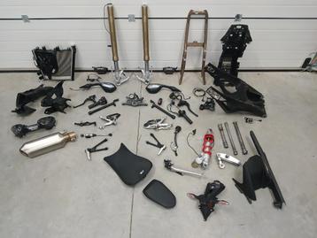 Onderdelen BMW S1000RR K67  2019+ beschikbaar voor biedingen