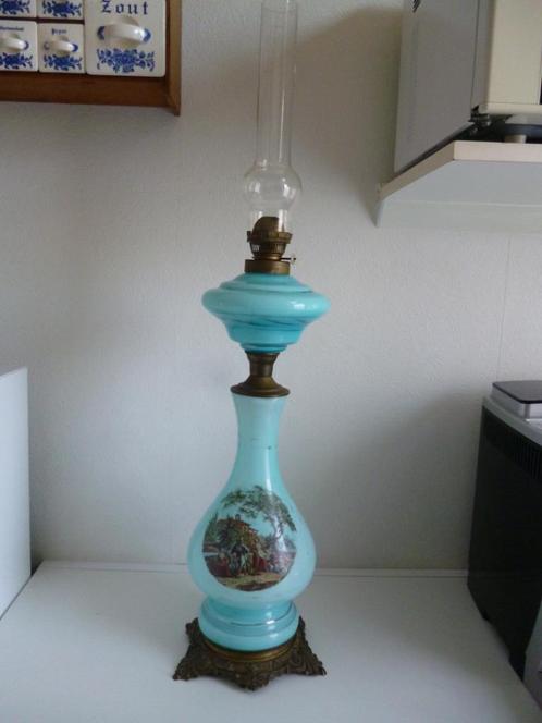 Antiek Blauw Staande Olielamp geschilderd tafereel 80cm hoog, Antiek en Kunst, Antiek | Lampen, Ophalen of Verzenden