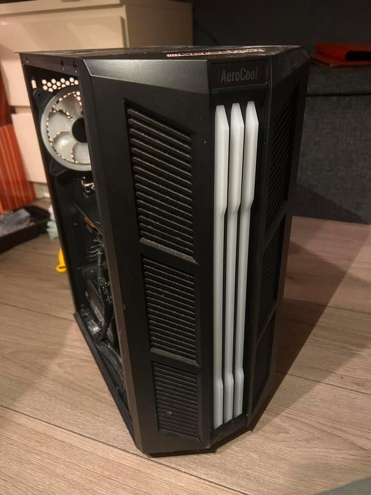 Gaming pc, Computers en Software, Desktop Pc's, Gebruikt, Onbekend, 16 GB, Met videokaart, Gaming, Ophalen
