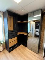 Showroom kledingkast, Huis en Inrichting, Kasten | Kledingkasten, Ophalen, 200 cm of meer, 150 tot 200 cm, Zo goed als nieuw